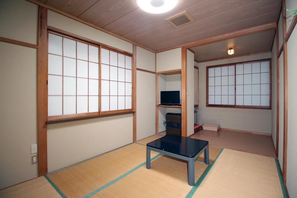 Minshuku Yoshinoya Hotel Minakami Exterior photo