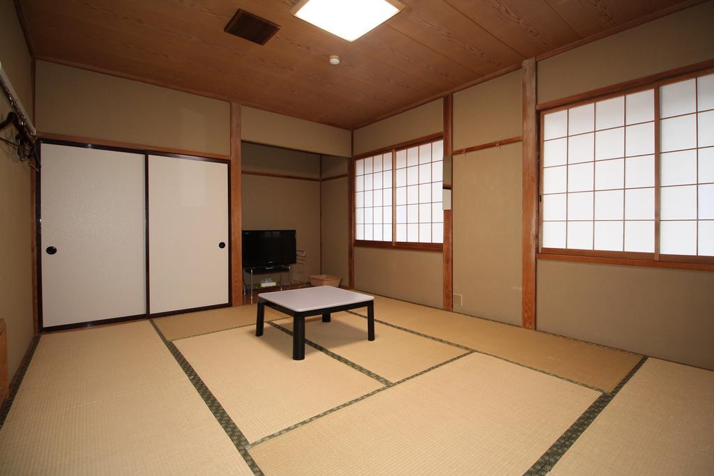 Minshuku Yoshinoya Hotel Minakami Exterior photo